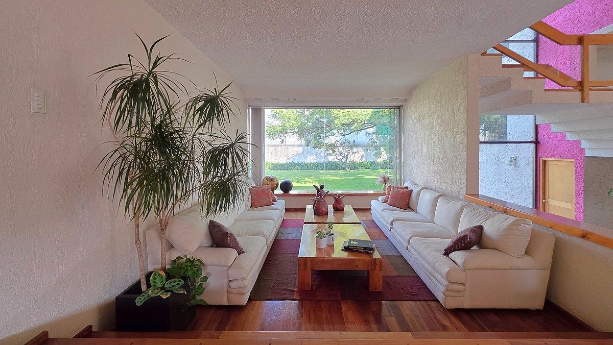 2 of 21: Casa en Venta en Pedregal Rayo Vende @ Rayo Vende