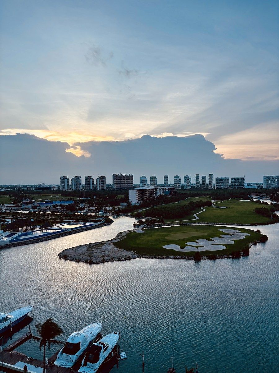 30 of 32: vista balcon