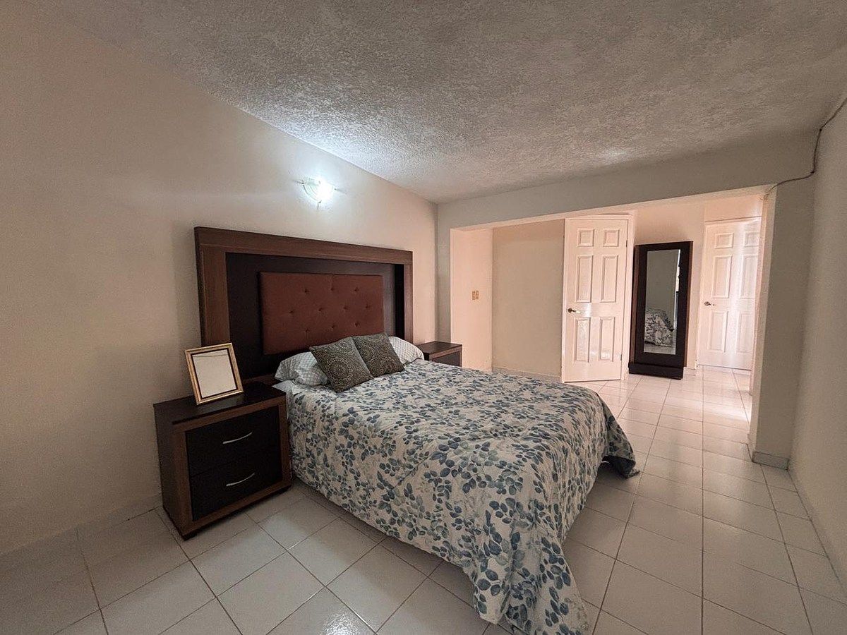 9 de 18: RECAMARA PRINCIPAL