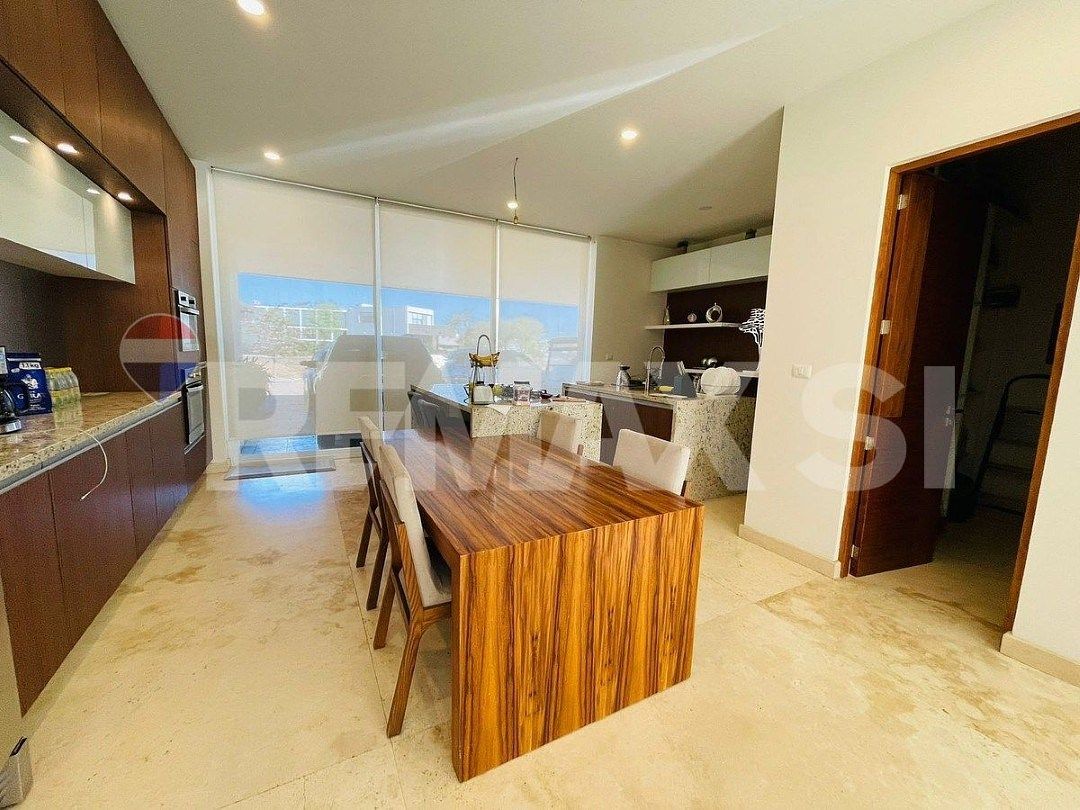 7 de 34: DESAYUNADOR