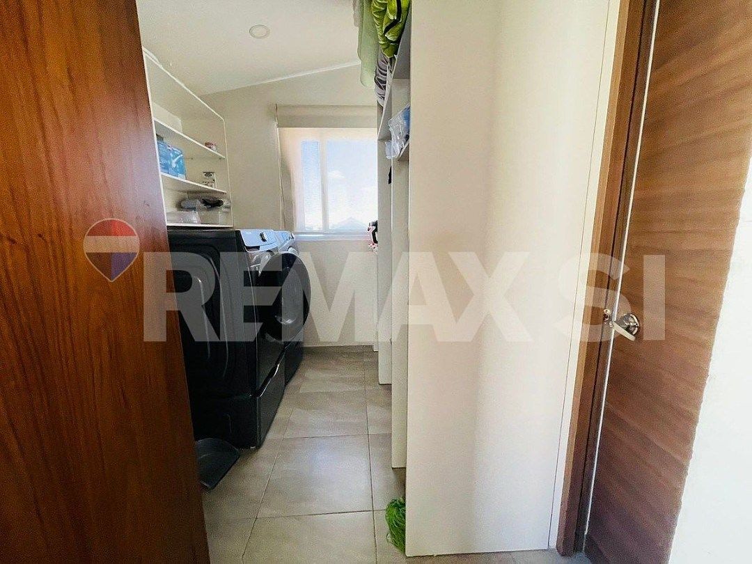 29 de 34: CUARTO LAVADO CUBIERTO