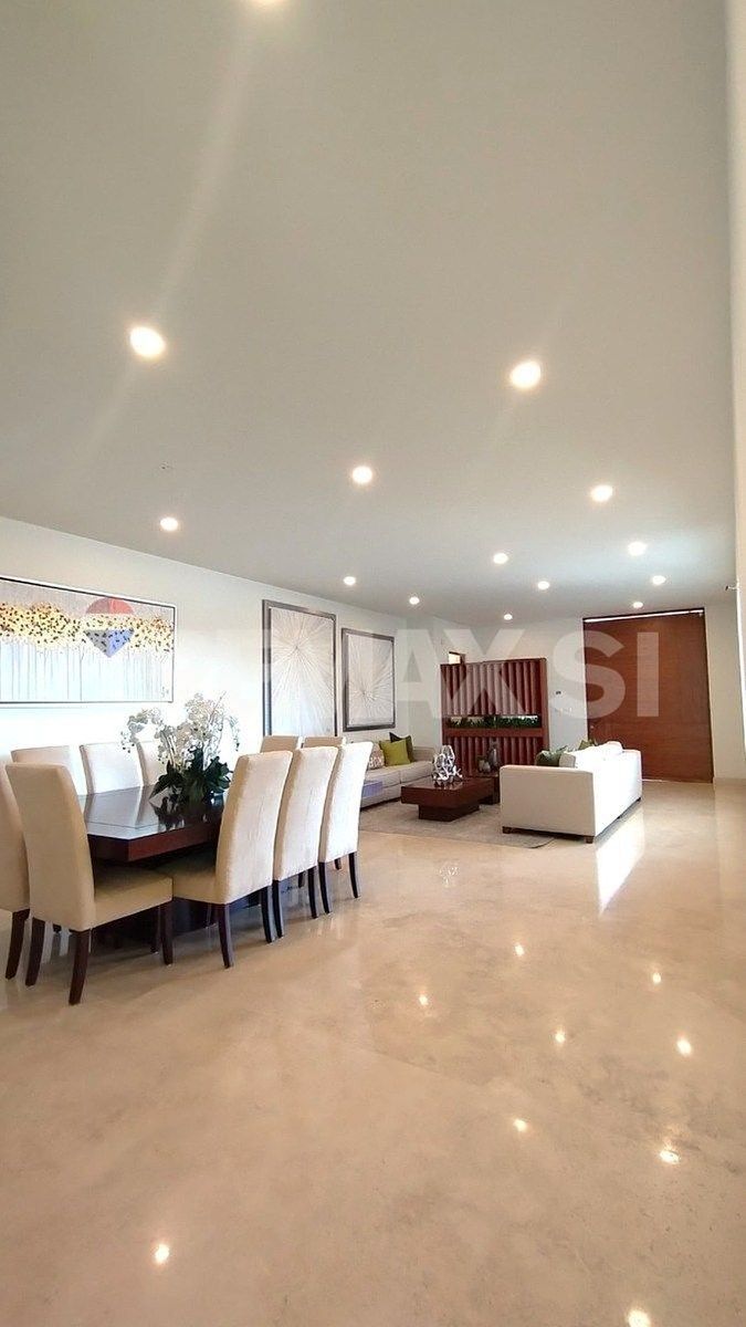 3 de 34: ÁREA SOCIAL COMEDOR