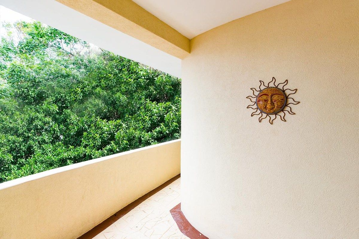 2 de 16: TERRAZA 2 ID3129 CONDO SUN PARADISE 5TA AVENIDA BIS Y 38