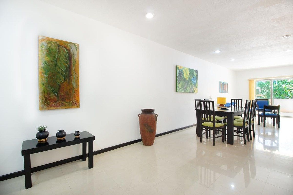 10 de 16: INTERIOR ID3129 CONDO SUN PARADISE 5TA AVENIDA BIS Y 38