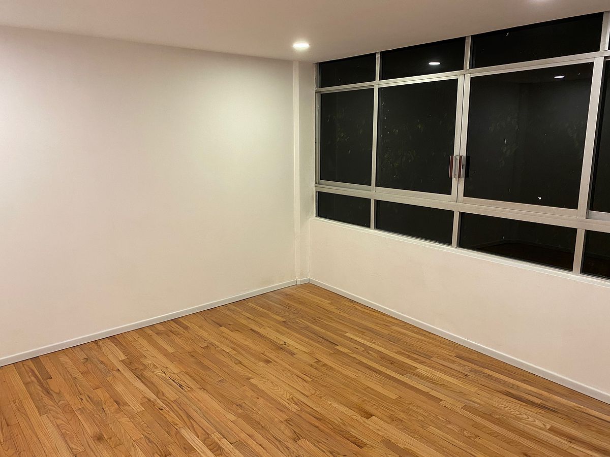 13 de 16: Habitacion 2