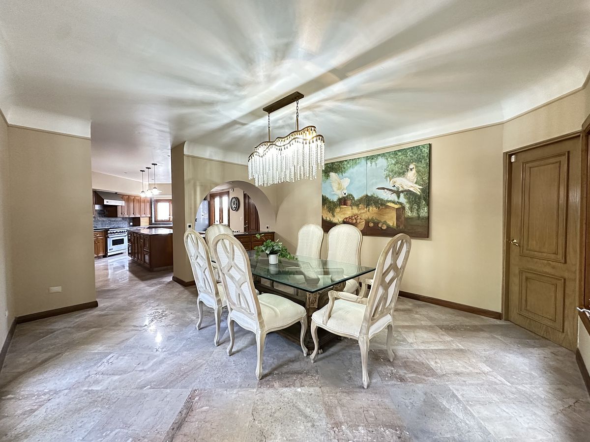 17 de 19: Antecomedor