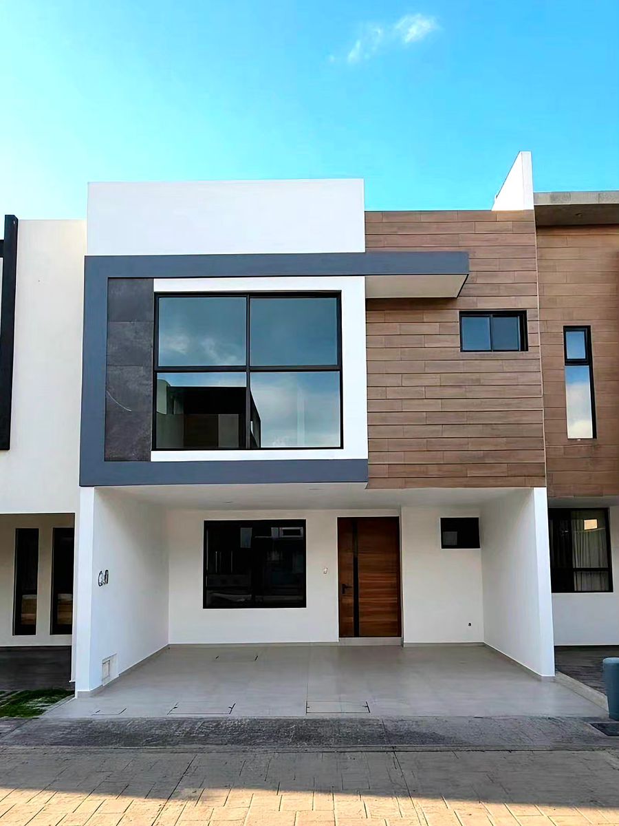 CASA À VENDA NO RESIDENCIAL LUCENDI A 5 MINUTOS DA UDLAP, foto 1 de 31