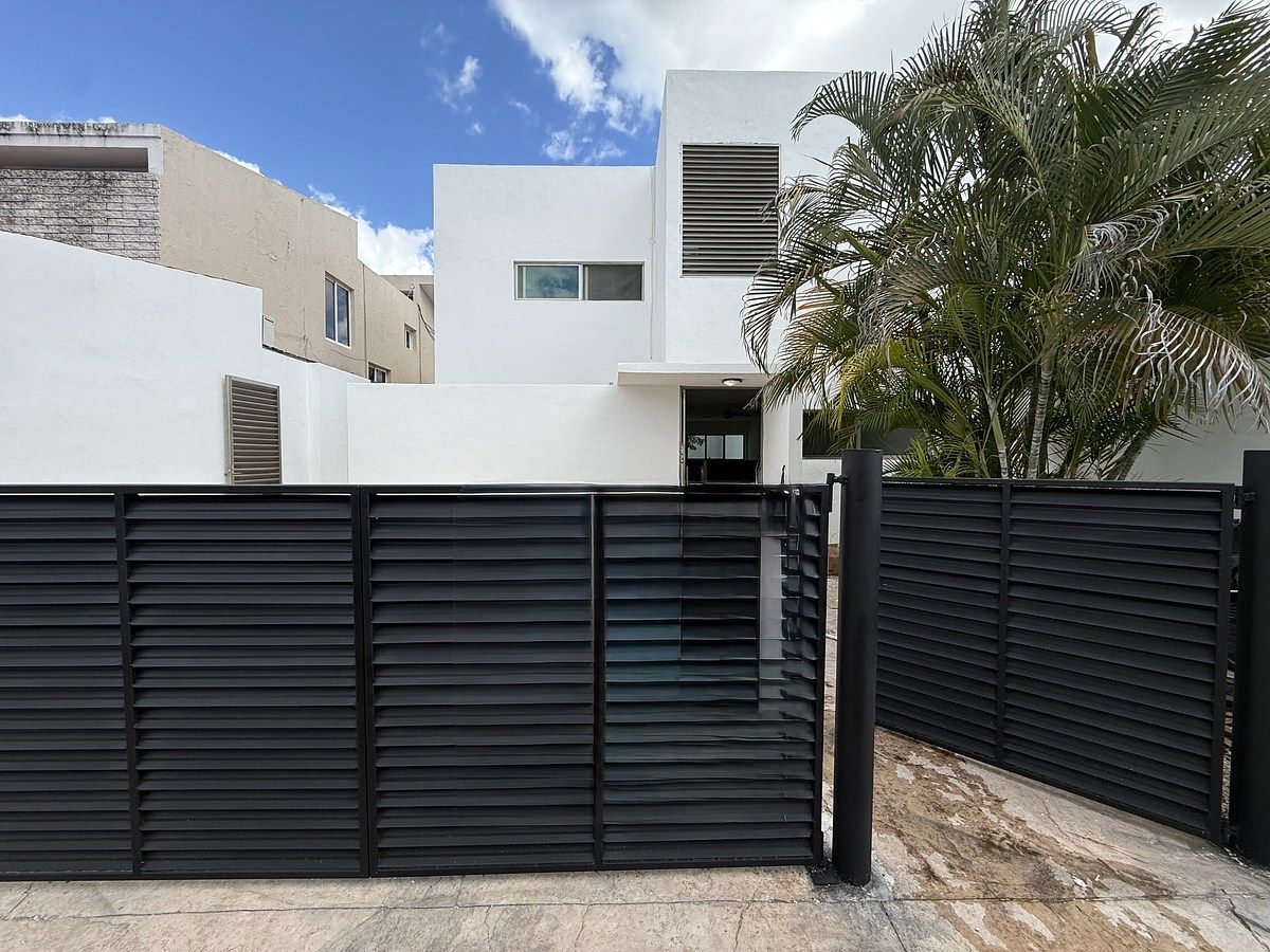 casa à venda no fracionamento Montealban em Mérida, Yucatán, foto 1 de 11