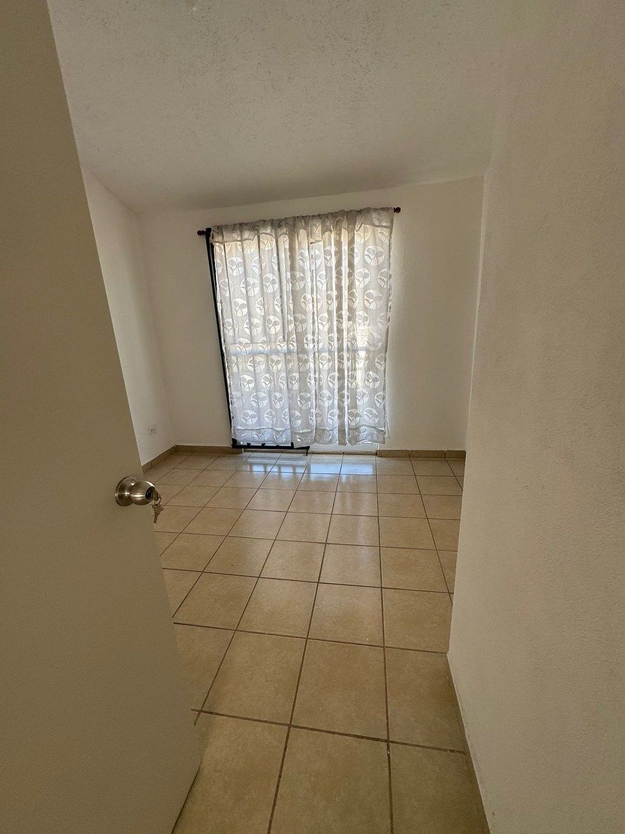 VENTA de Casa en Mayorazgo