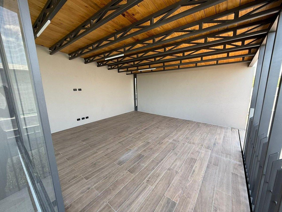 6 de 38: Roof Garden