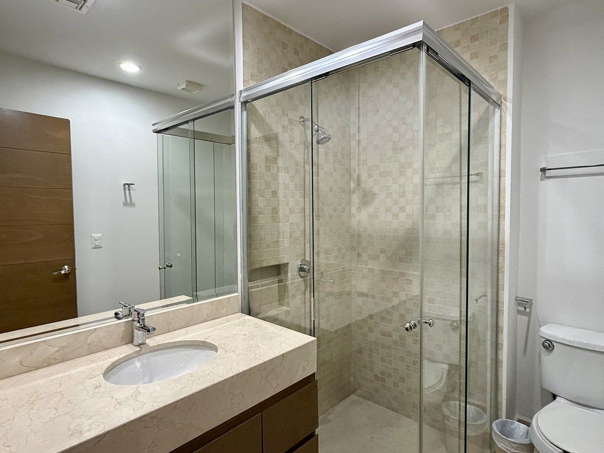 7 de 30: Baño de la segunda recámara