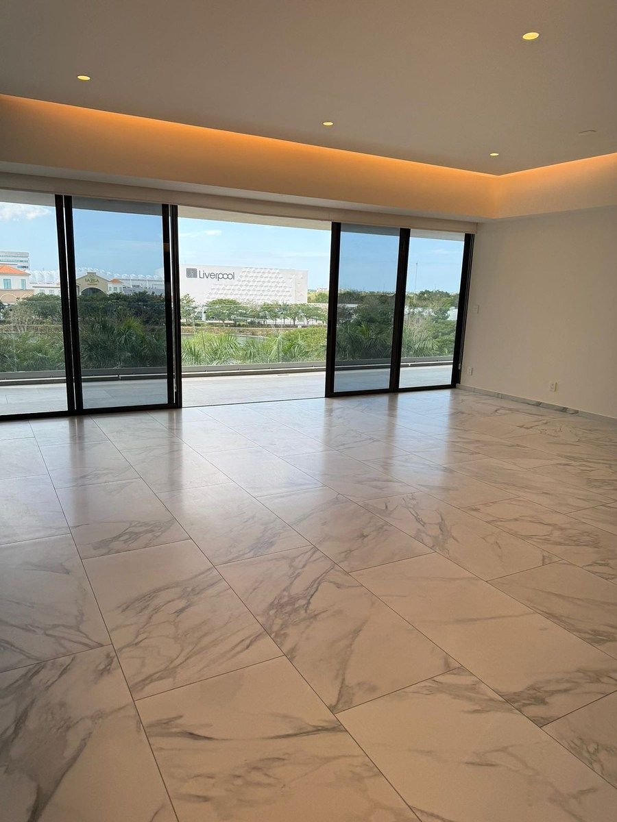 3 de 43: Departamento en Venta Merida