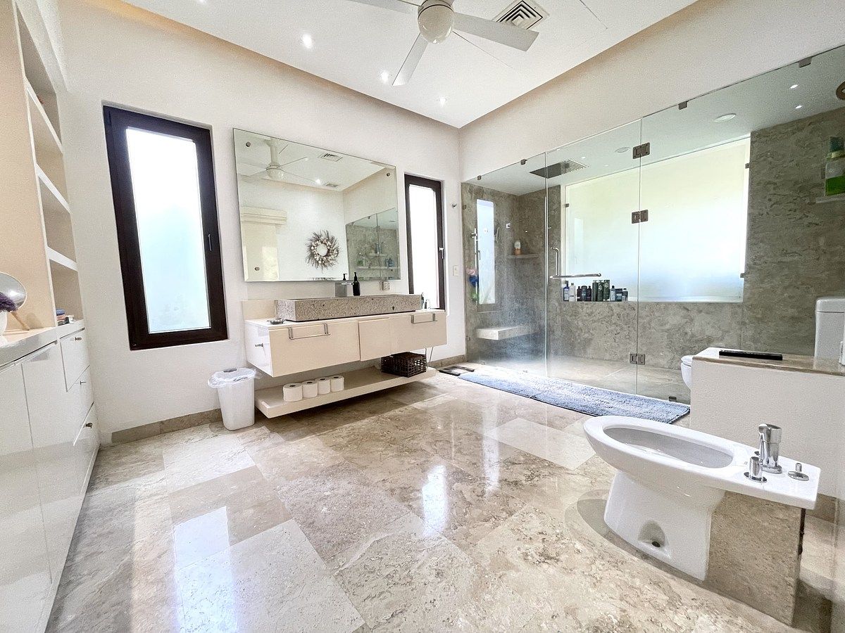 19 de 19: Baño recamara master