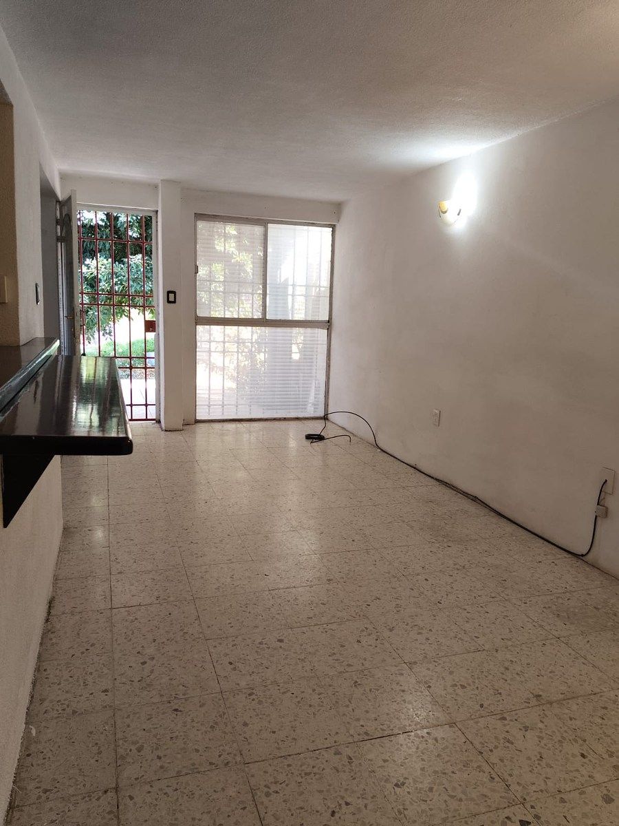 6 de 15: Sala - Comedor