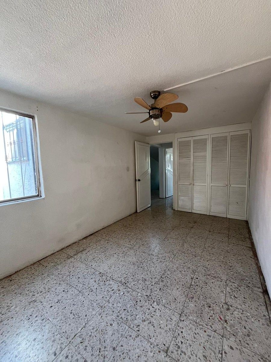 11 of 17: Recámara 1