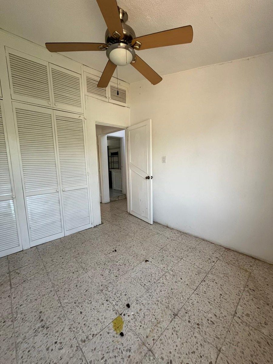 13 of 17: Recámara 2