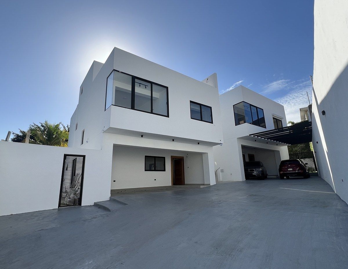 Casa en Altos de Arroyo Hondo III, Santo Domingo Centro (Distrito Nacional), foto 3 de 28