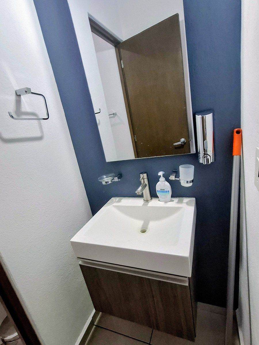 ESPECTACULAR DEPARTAMENTO EN VENTA CON ROOF A UNOS PASOS DEL ITESO EN COTO CON S - foto 5
