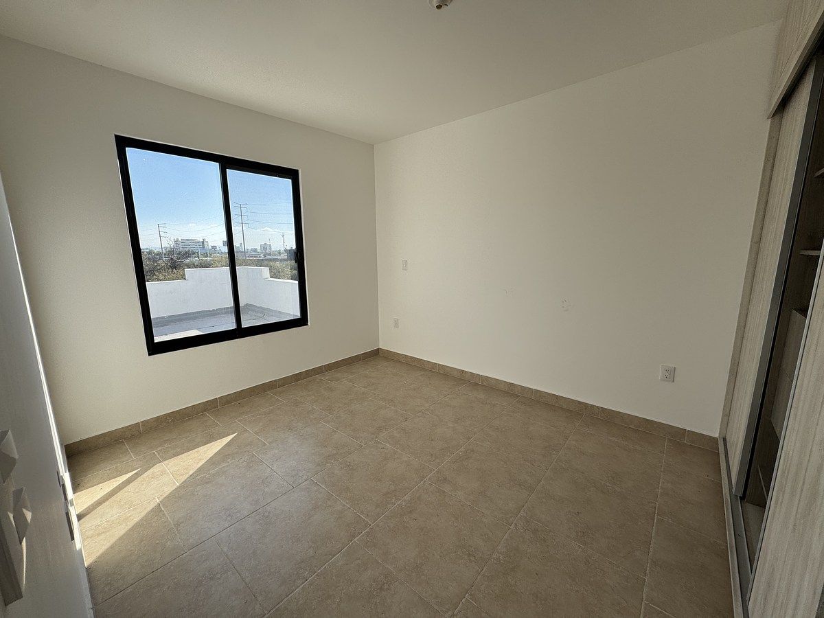 15 of 21: 4ta recamara o estudio