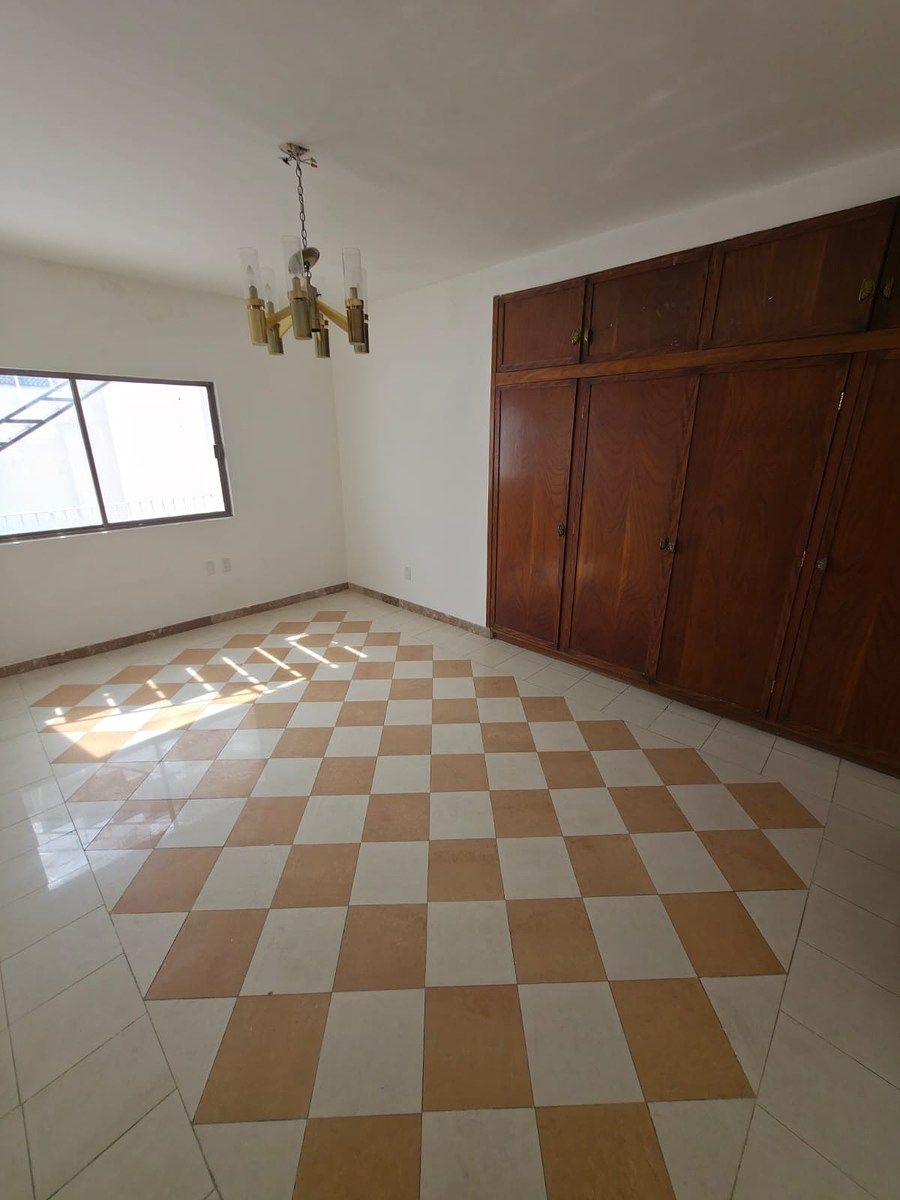 31 de 36: HABITACION 3