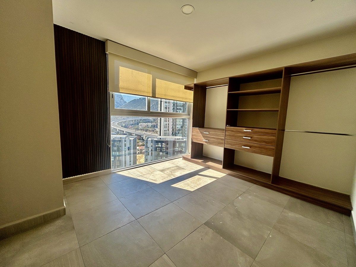 7 of 15: Recamara Secundaria