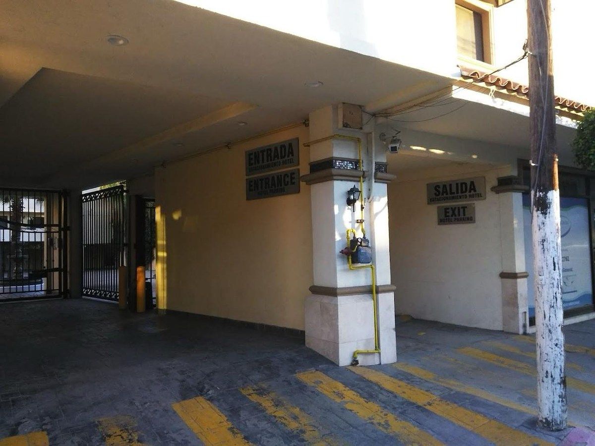 Building in Centro, Tijuana, photo 19 of 21