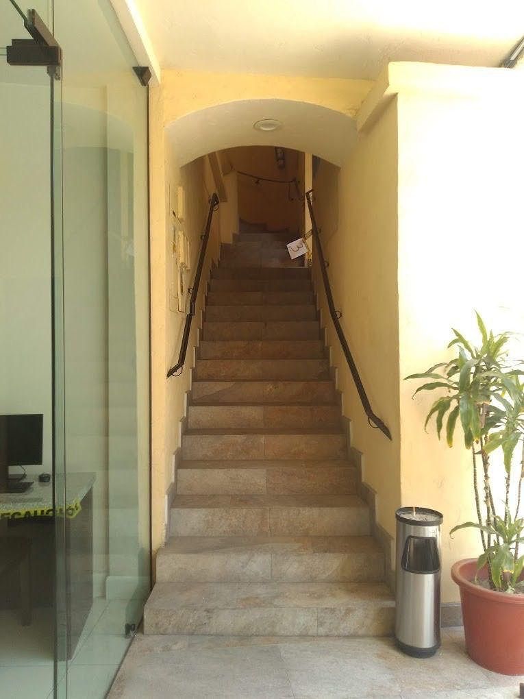 Building in Centro, Tijuana, photo 20 of 21