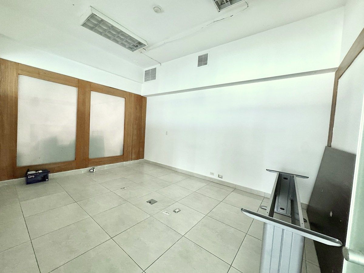 Oficina en Bella Vista, Santo Domingo Centro (Distrito Nacional), foto 4 de 10