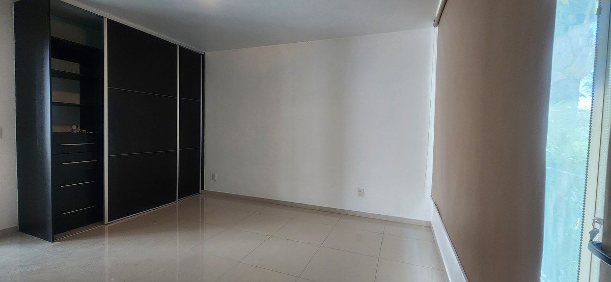 6 de 13: HABITACION SECUNDARIAS