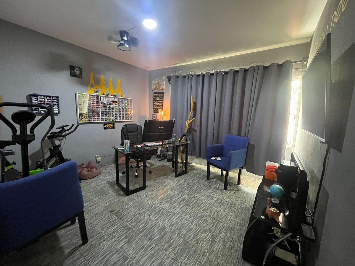 11 of 19: Recamara 2