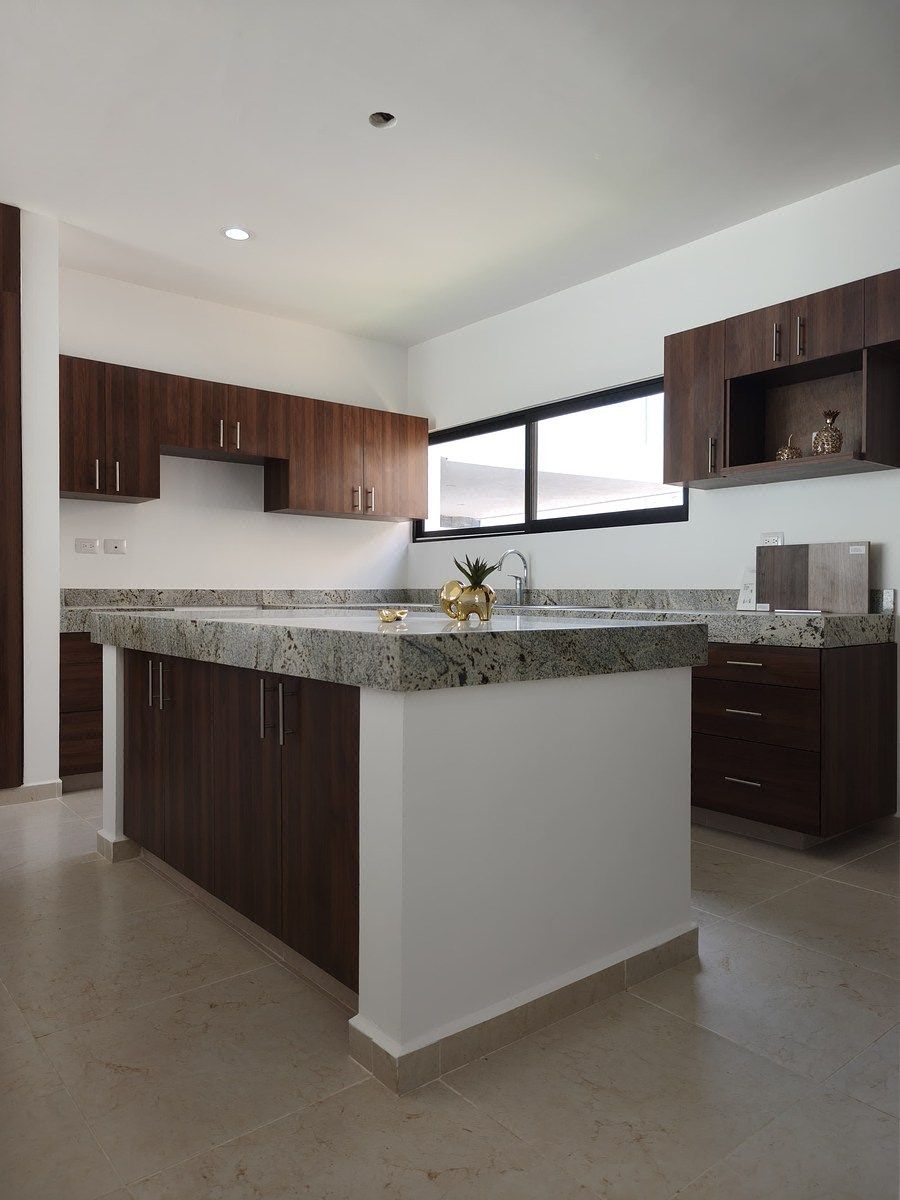 Casa en Venta con piscina dentro de Privada y amenidades, Cholul Mérida Yucatán - foto 3