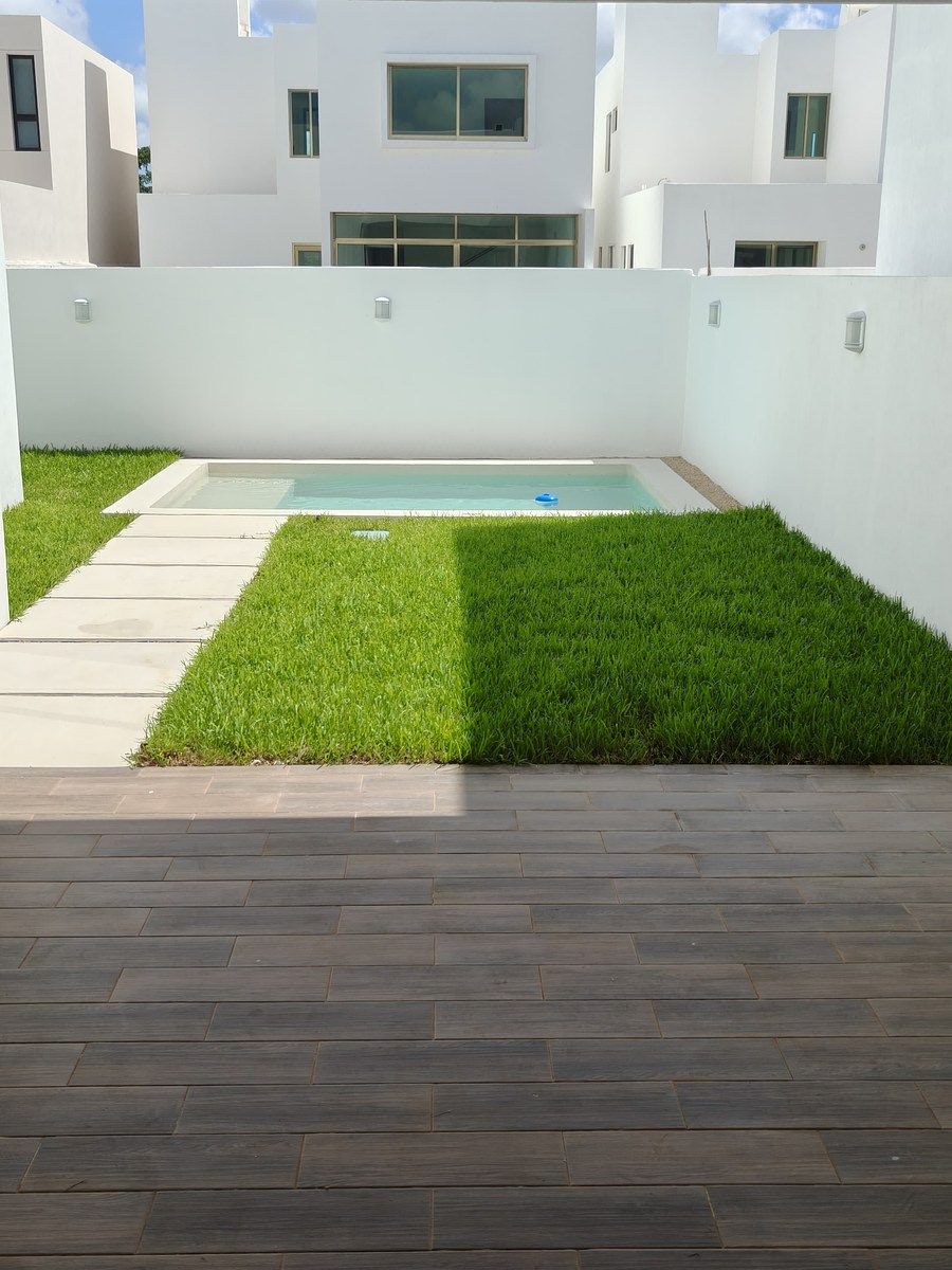 Casa en Venta con piscina dentro de Privada y amenidades, Cholul Mérida Yucatán - foto 2