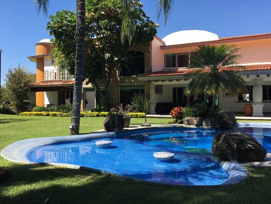 VENTA CASA EN CUERNAVACA EN LA ALDEA SUMIYA - foto 3
