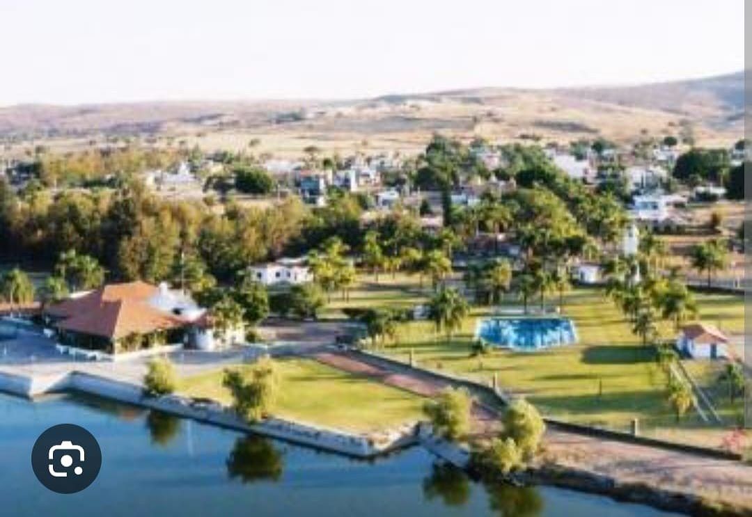 Terreno Frac. Tres Reyes Cajititlan a 1 cuadra de Laguna - foto 1