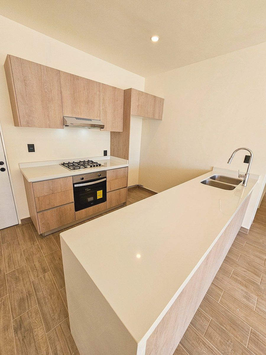 12 de 15: Barra desayunadora