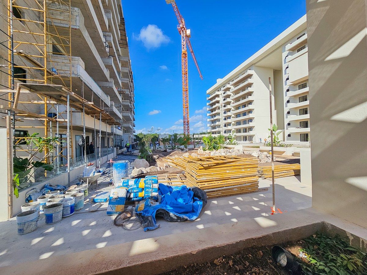 13 de 15: Avances de obras