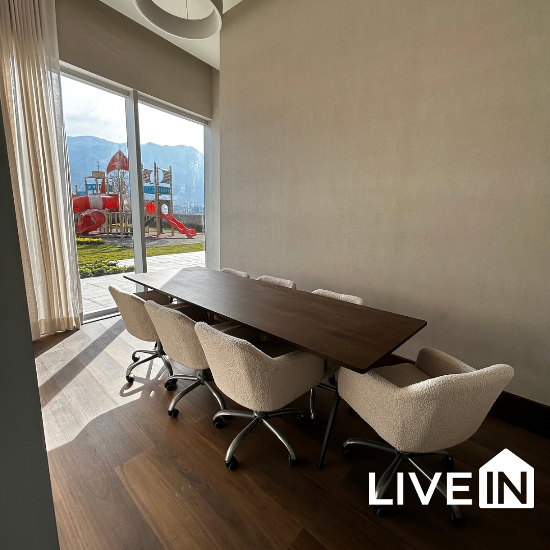 6 de 25: Business center
Sala de Juntas