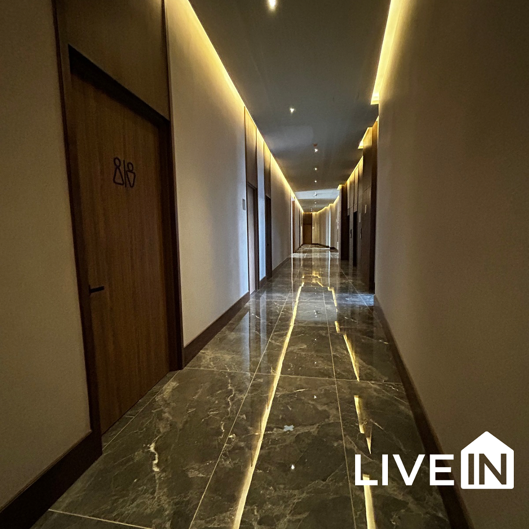 7 de 25: Acceso a las amenidades interiores