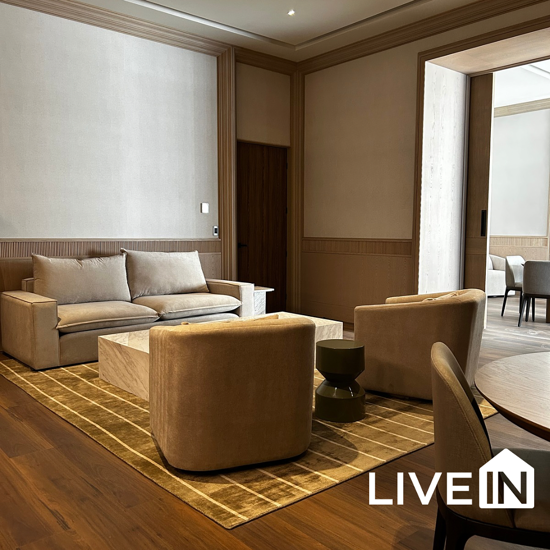 12 de 25: Sala de visitas