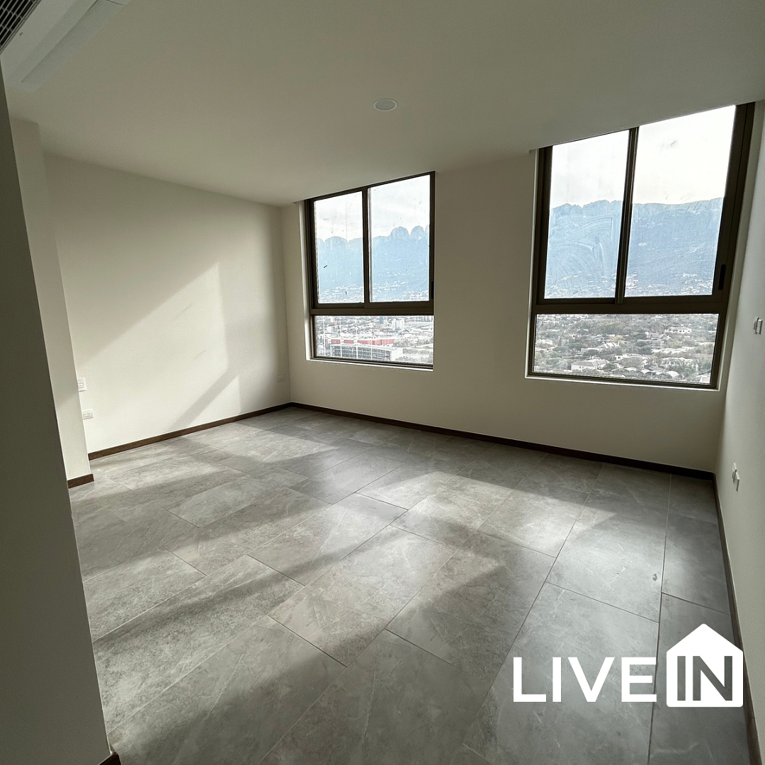 21 de 25: Recámara principal con Vista a la Sierra Madre