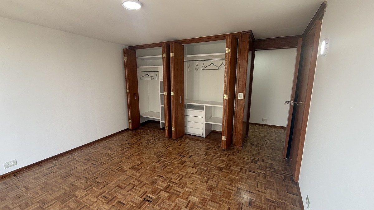 10 de 23: Closet recamara secundaria