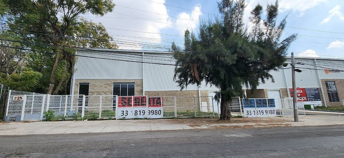 Bodega en renta, Periferico Sur, foto 1 de 9
