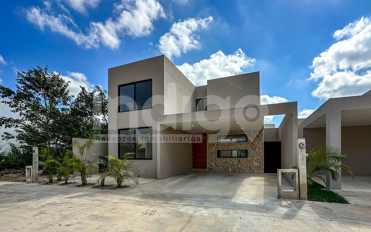 2 de 50: Fachada Frontal