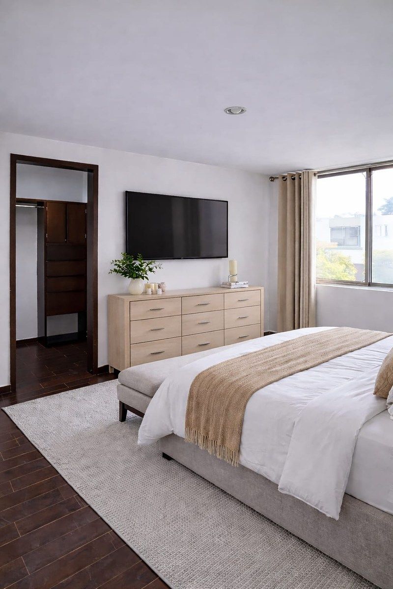 30 de 34: “Casa en renta sin amueblar. Las imágenes muestran una propu