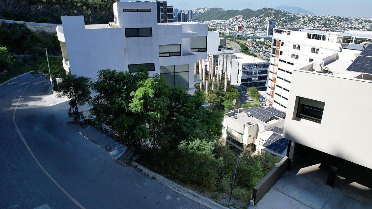 Terreno en Zona Valle Oriente, San Pedro Garza García, foto 2 de 6
