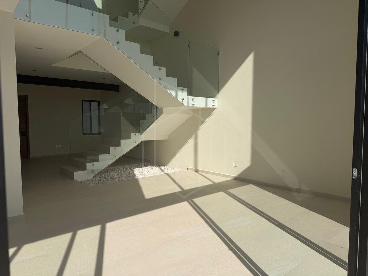 Casa en Venta -Valle Imperial, Zapopan. - foto 5