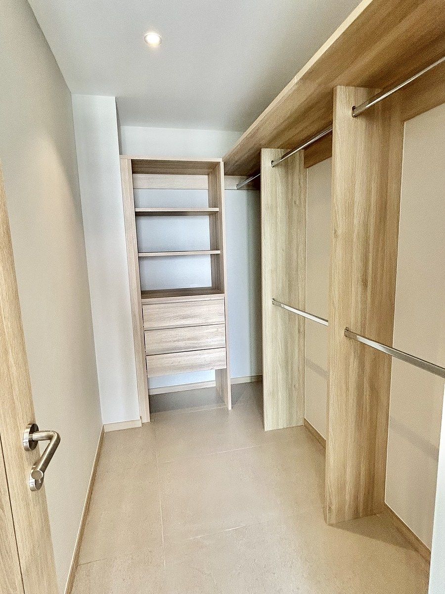 11 de 18: Walking closet