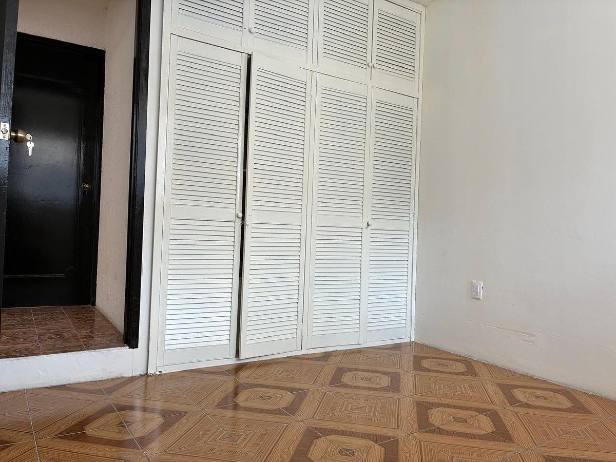 15 de 21: Recámara secundaria