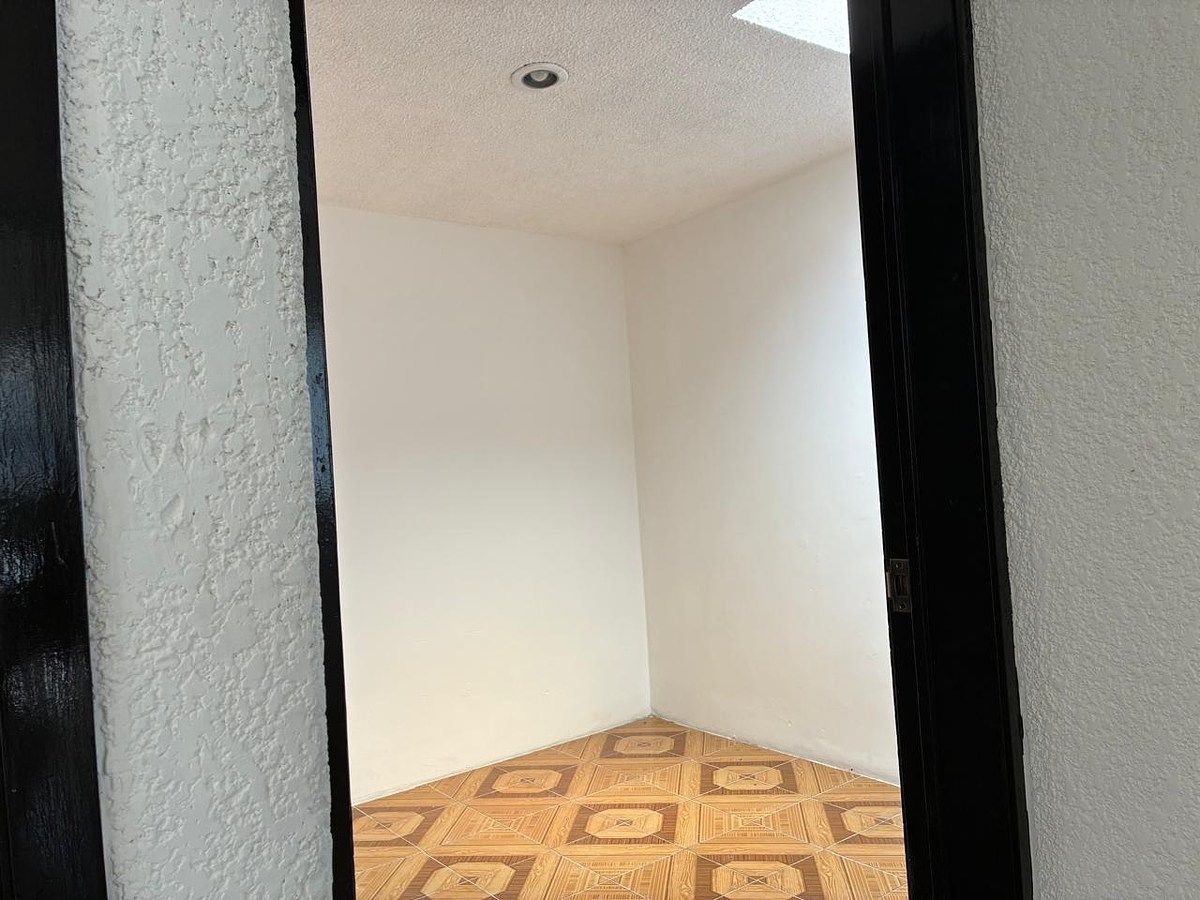 18 de 21: Recámara 3