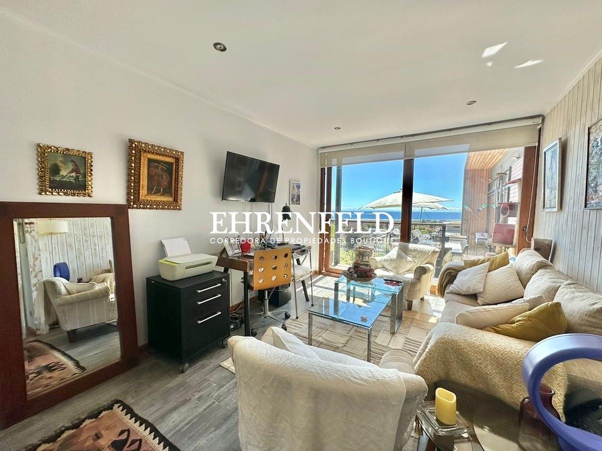 22 de 40: Sala de estar.